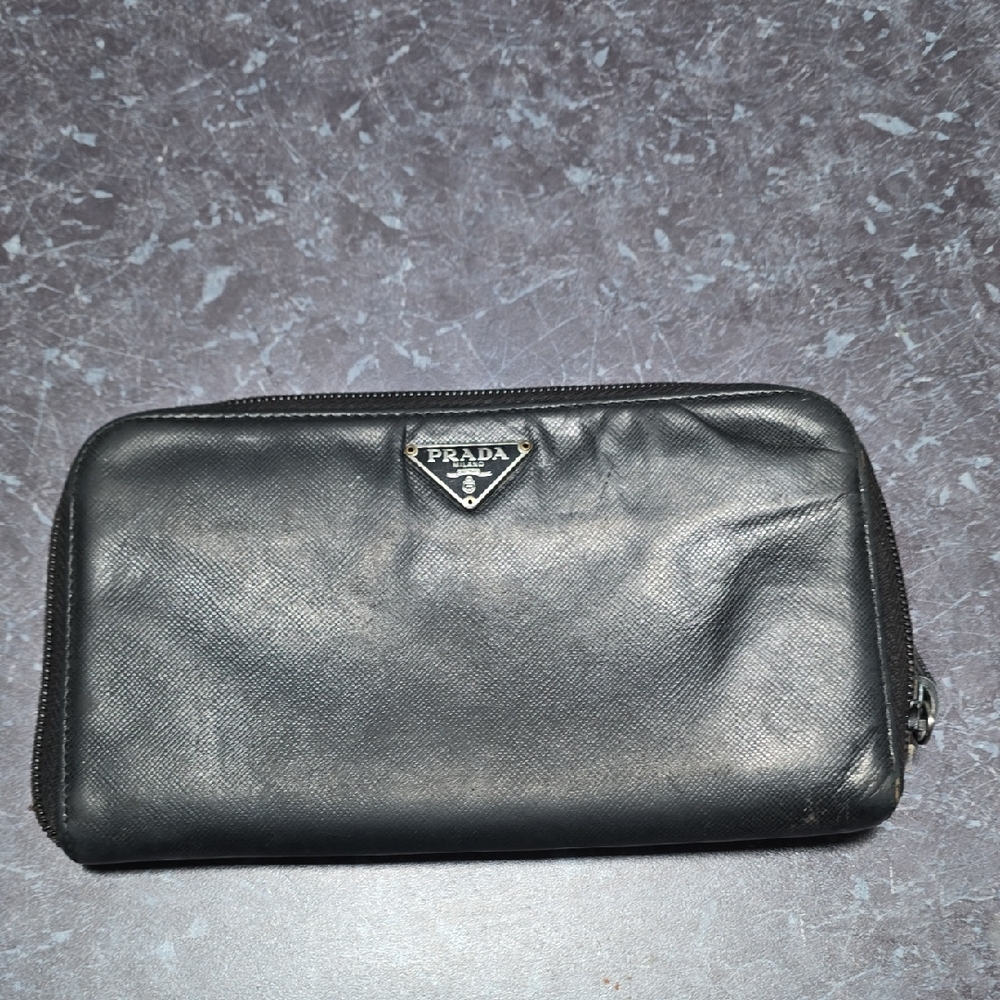 Prada Black Saffiano Leather Card Holder